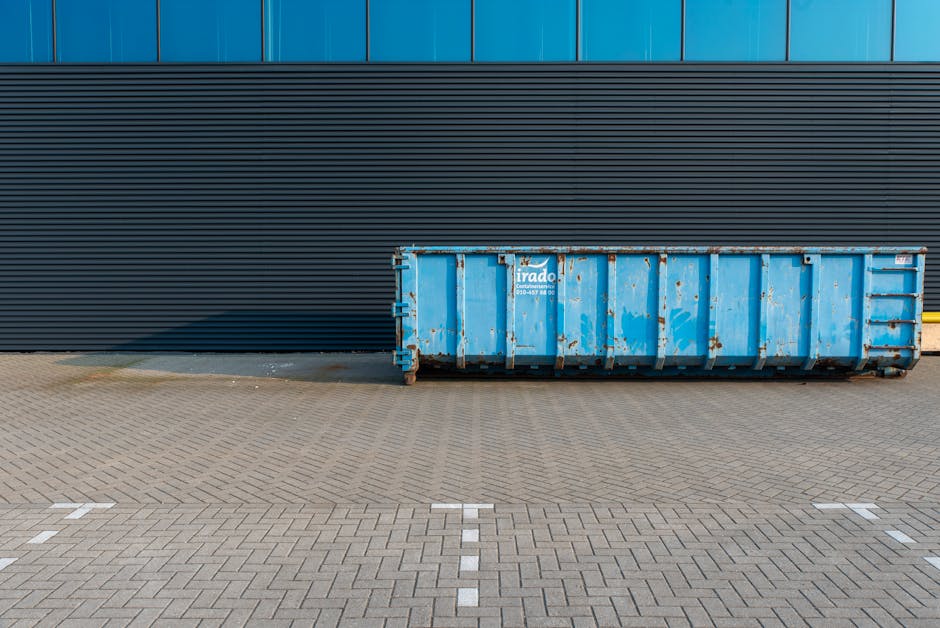 Discover the Benefits of Renting a Dumpster Today